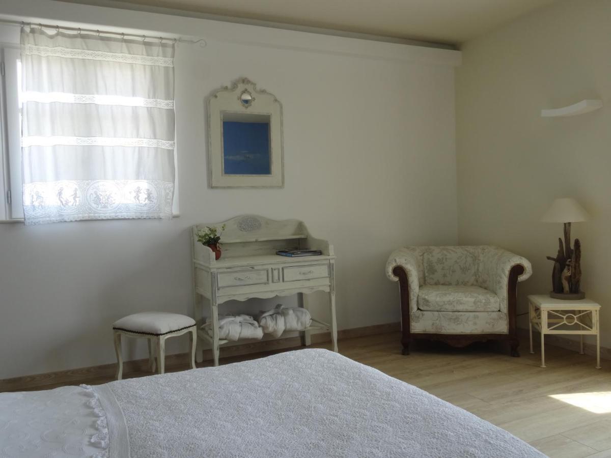 Bed and Breakfast Les 4 Elements Tourrettes-sur-Loup Zimmer foto