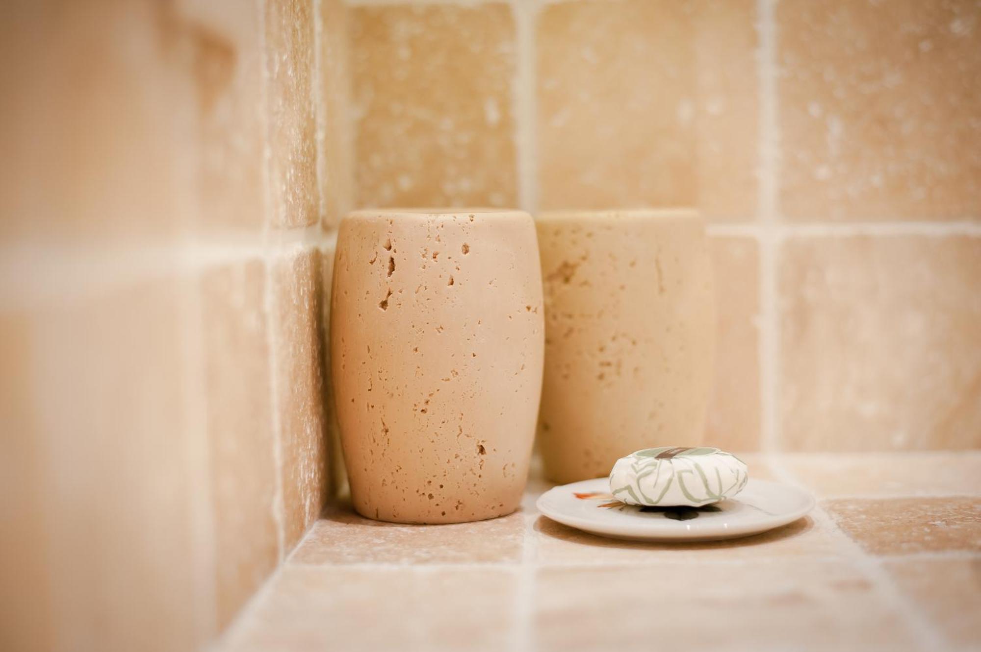 Bed and Breakfast Les 4 Elements Tourrettes-sur-Loup Zimmer foto